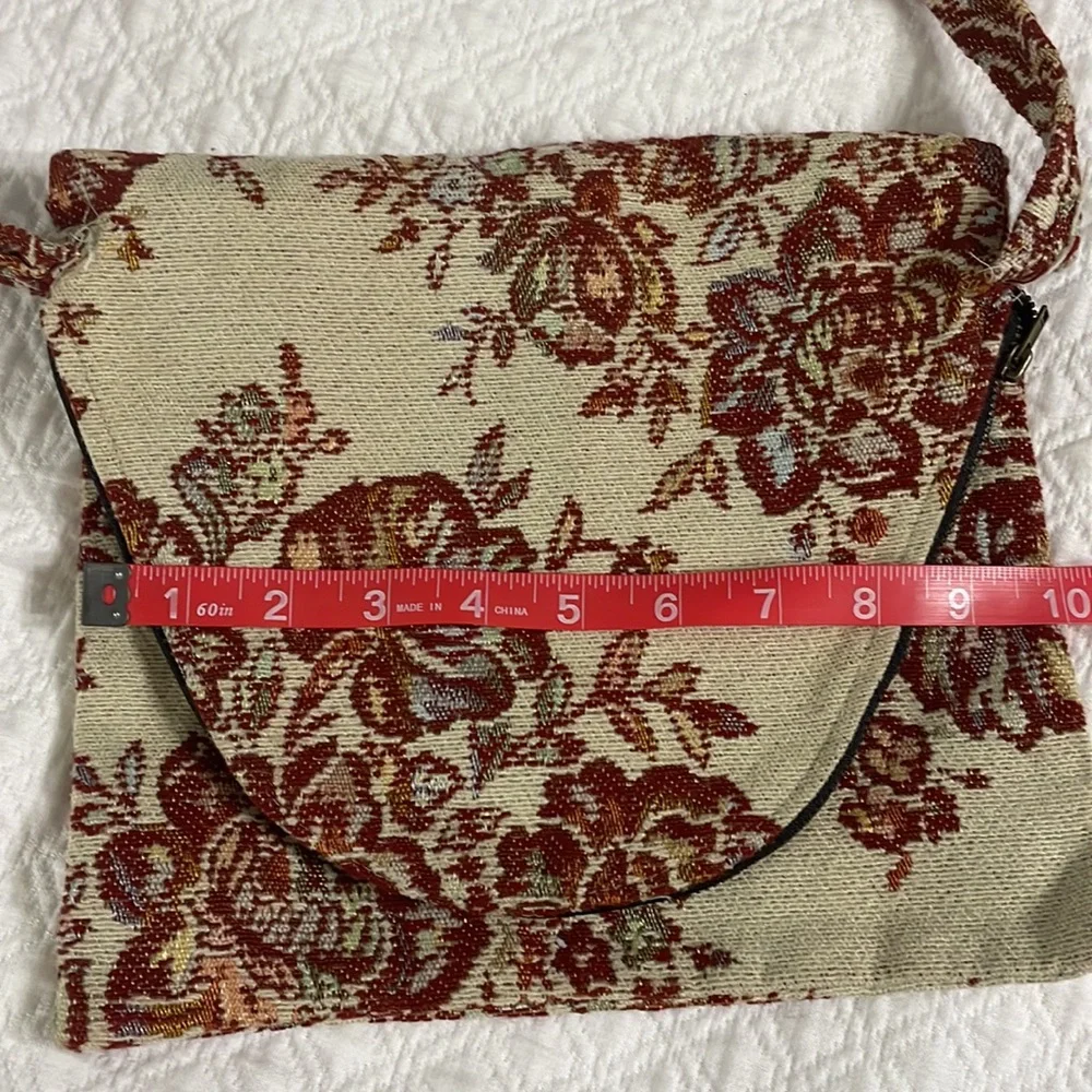 Tapestry boho hippie style hobo purse bag burgundy floral long strap cross body